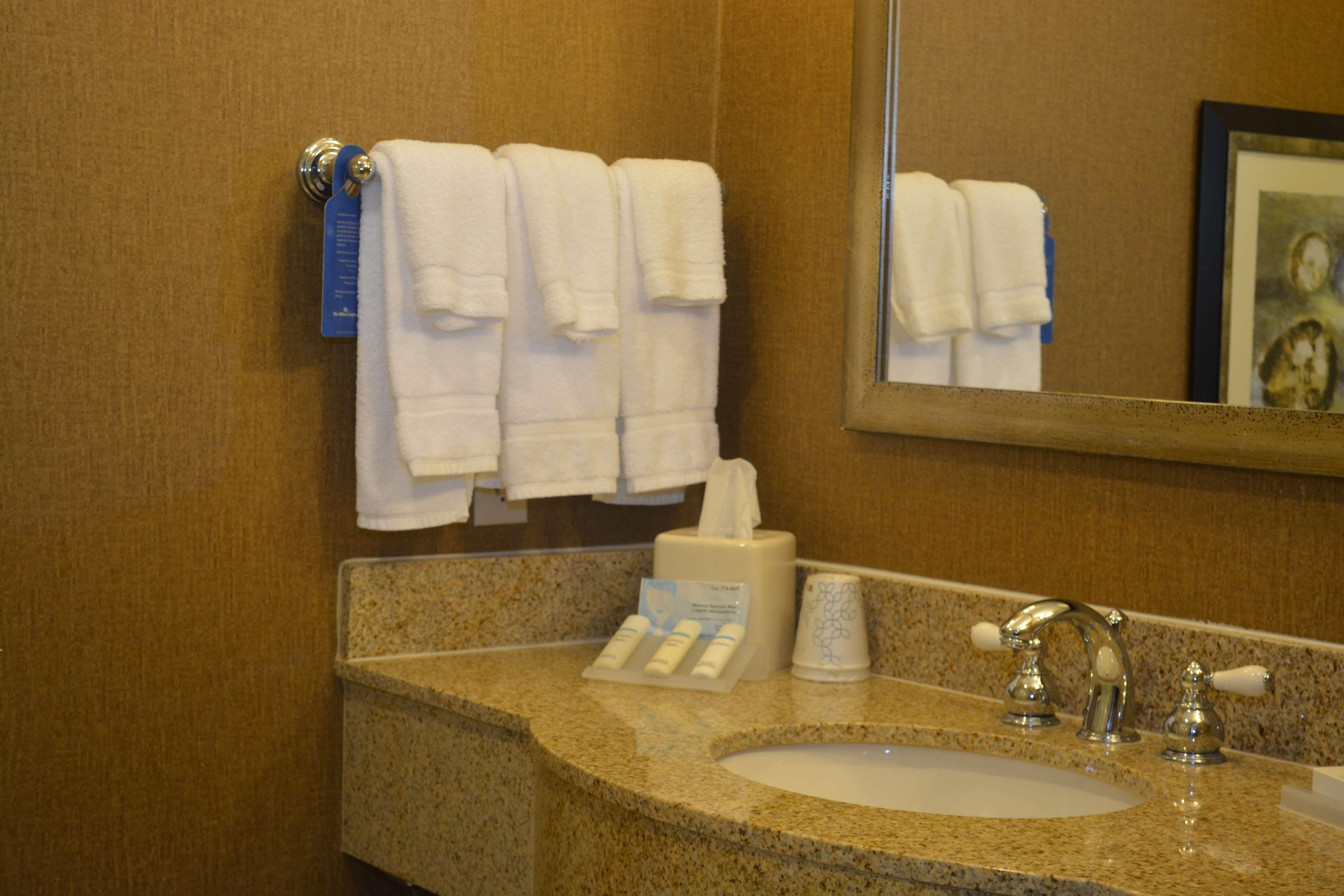 Hilton Garden Inn Houston-Pearland Extérieur photo